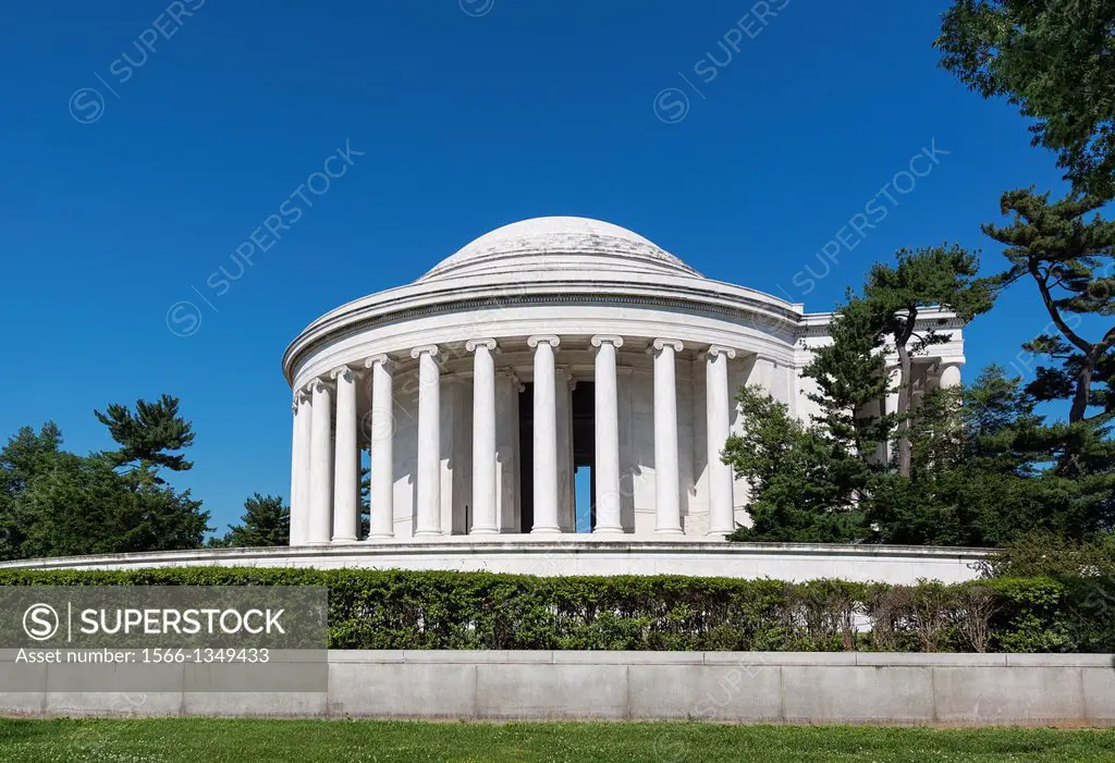 Exterior, Jefferson Memorial, Washington DC, USA.