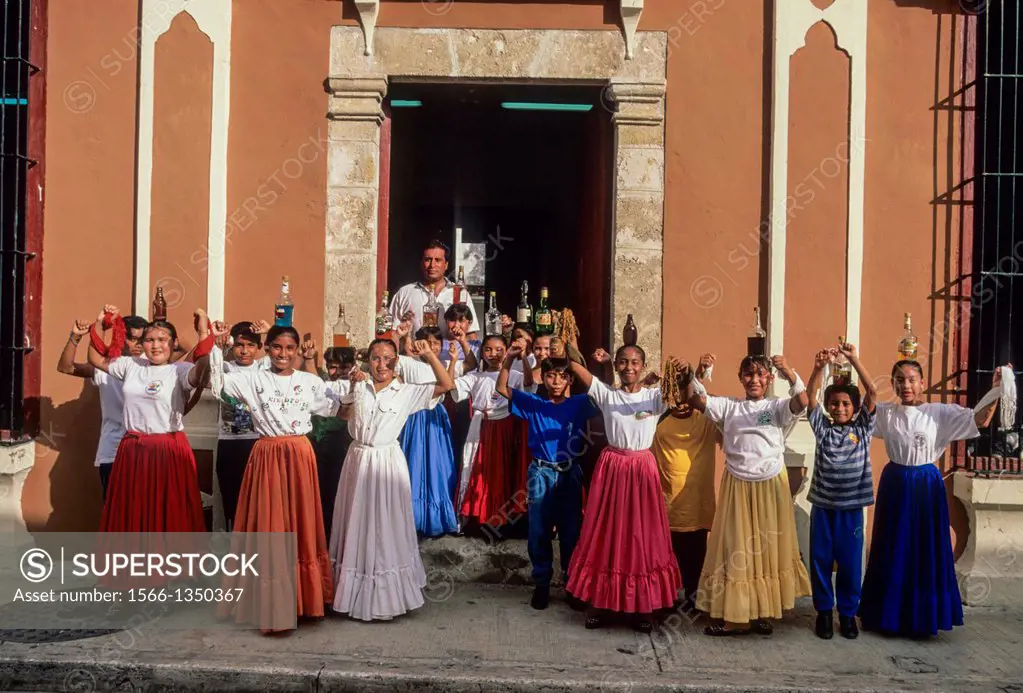Typical school dancers. Campeche. Mexico