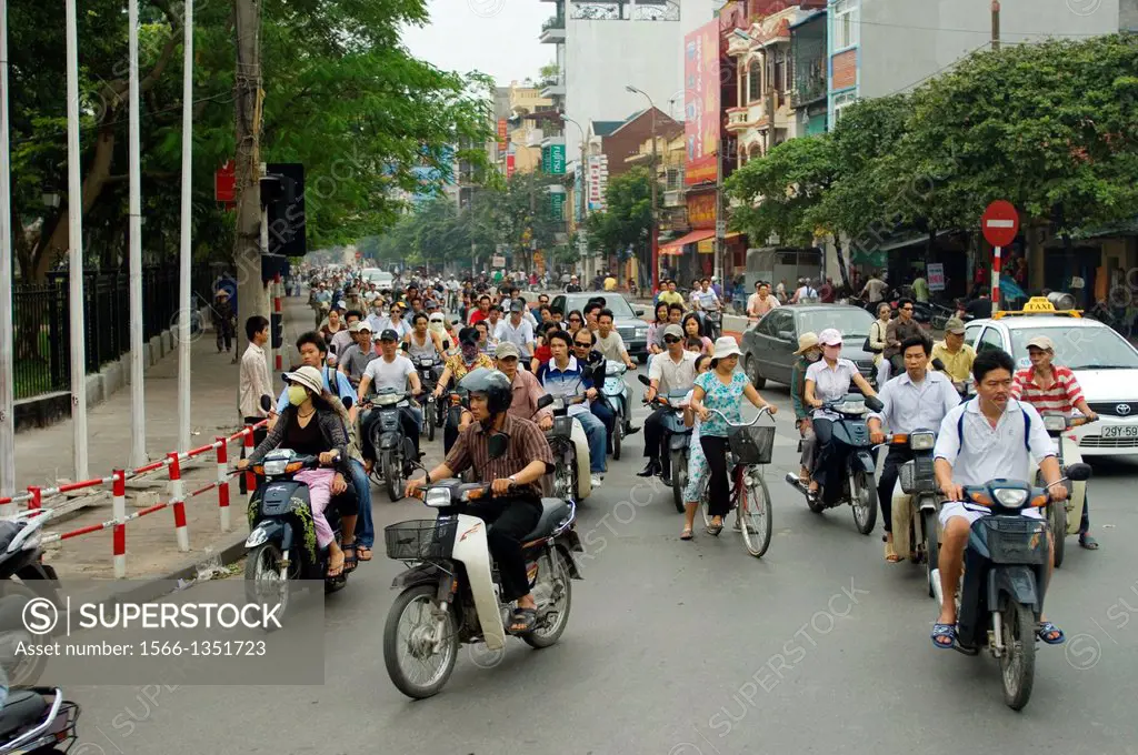 NORTH VIETNAM, HANOI, STREET SCENE, MOPEDS.