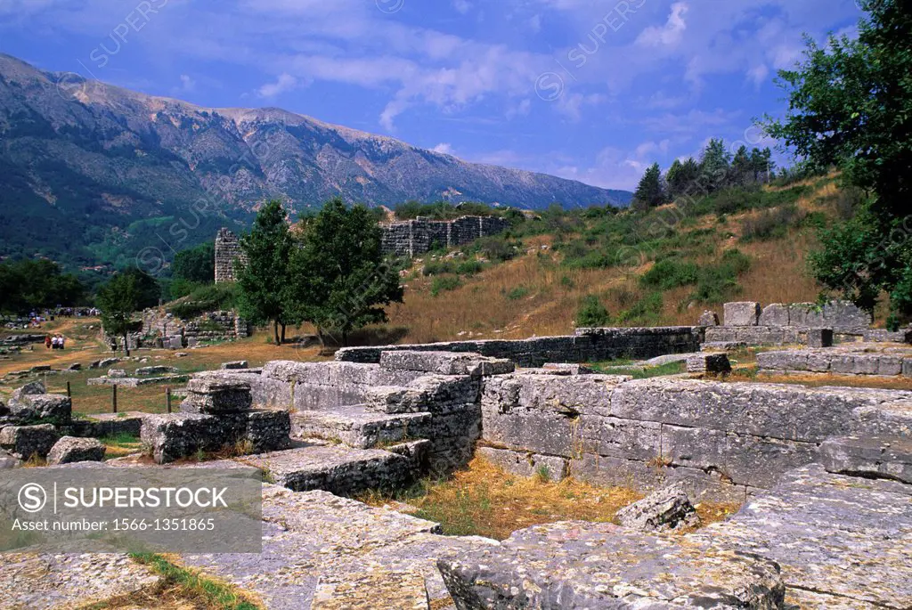GREECE, DODONA, OLDEST SITE OF ORACLE, 2600 BC, BRONZE AGE, SACRED HOUSE.