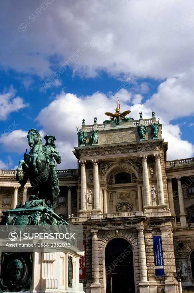 AUSTRIA, VIENNA, HOFBURG PALACE, SQUARE OF THE HEROES, MONUMENT TO EUGENE OF SAVOY.