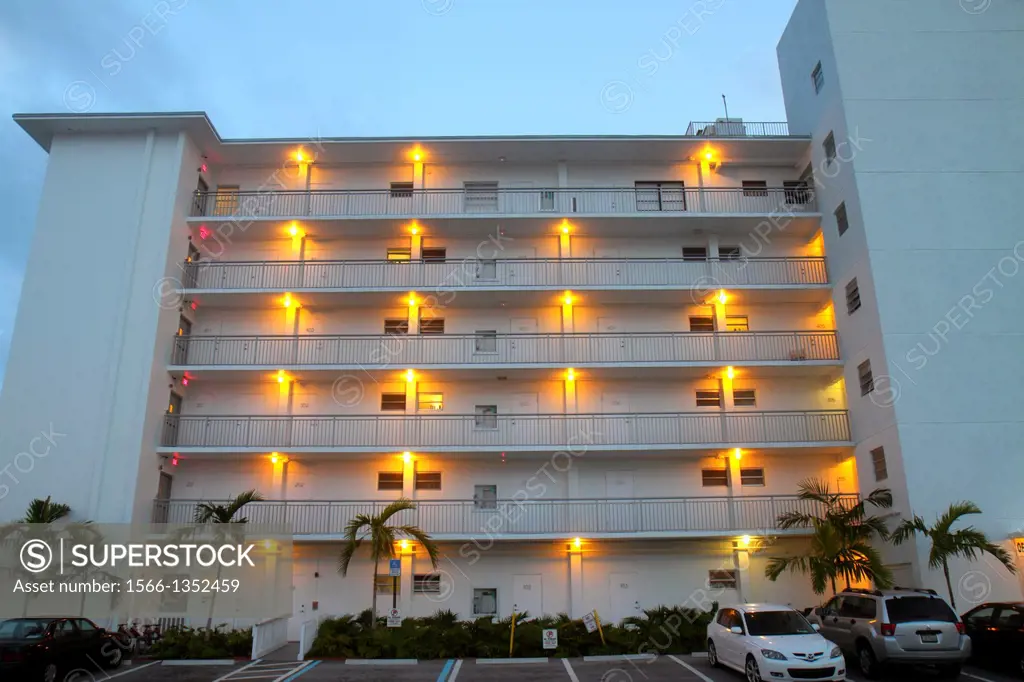 Florida, Fort Ft. Lauderdale, Bahia Beach, hotel, apartments, rental, building, balconies,.