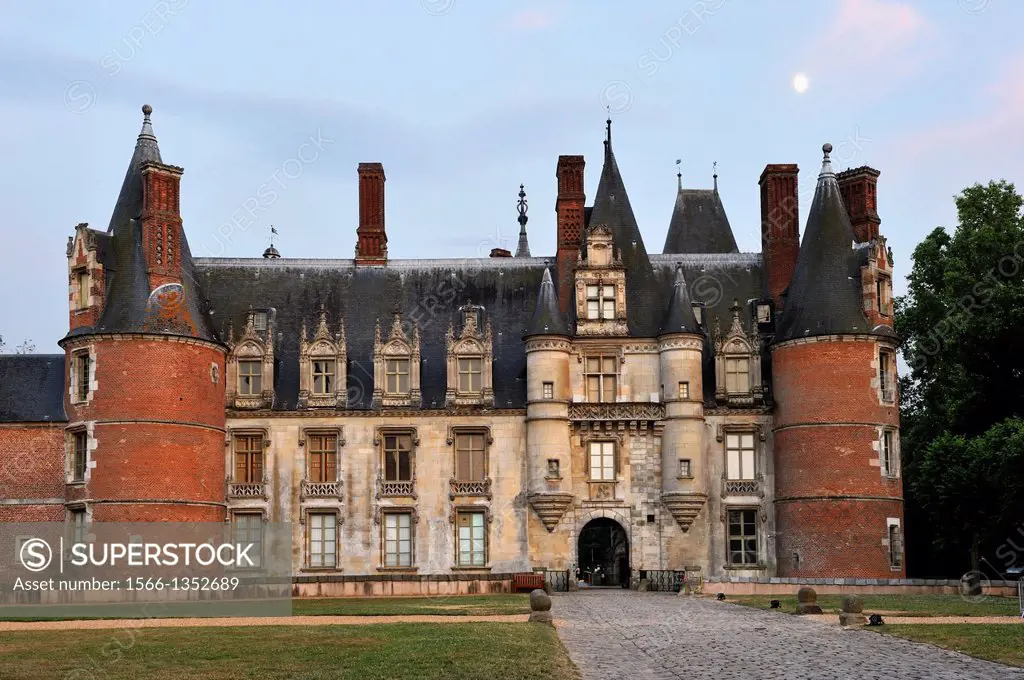 Chateau de Maintenon, Eure & Loir department, region Centre, France, Europe.