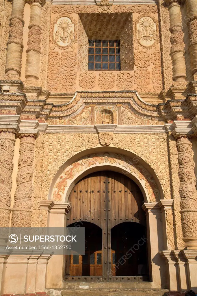 Mexico, Chiapas, San Cristobal de las Casas, Temple of Santo Domingo de Guzman, founded in 1547, baroque facade.