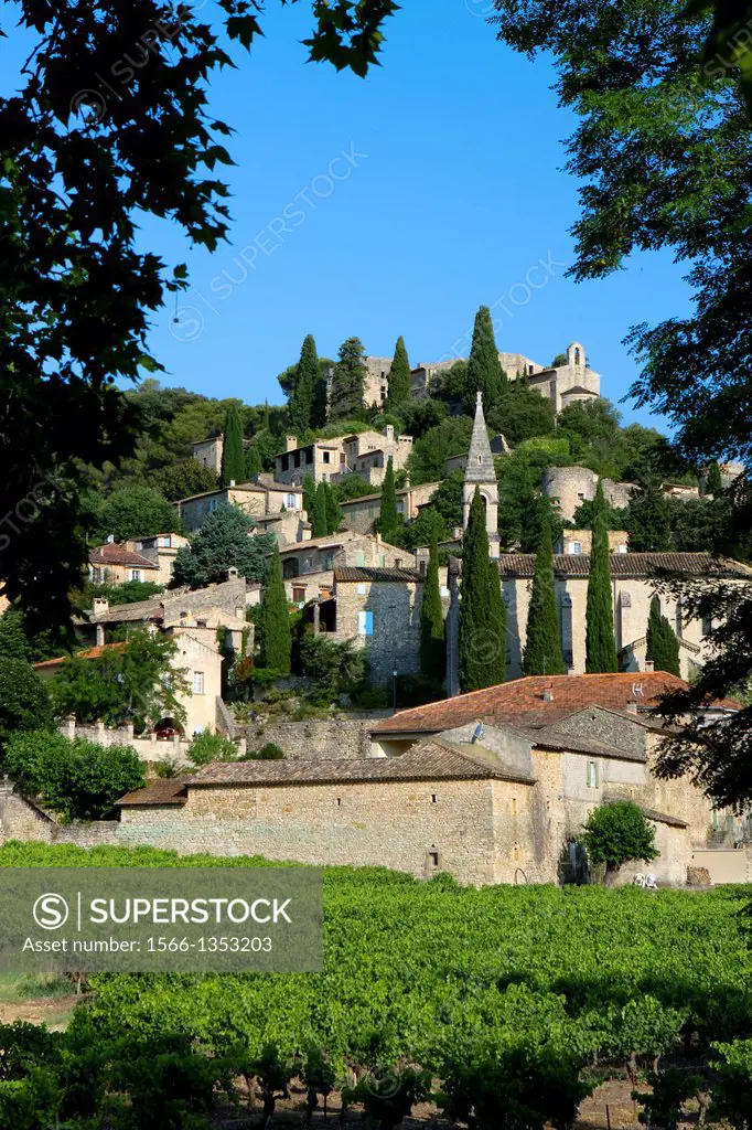 Overview of Roque-sur-Ceze, labelled The Most Beautiful Villages of France, in Gard deparment, Languedoc-Roussillon region. France.
