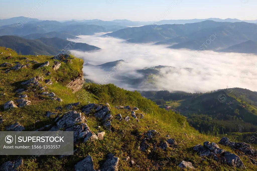 Fog. Aizkorri Aratz Natural Park. Aloña mount. Arantzazu. Oñati. Gipuzkoa. Basque Country. Spain