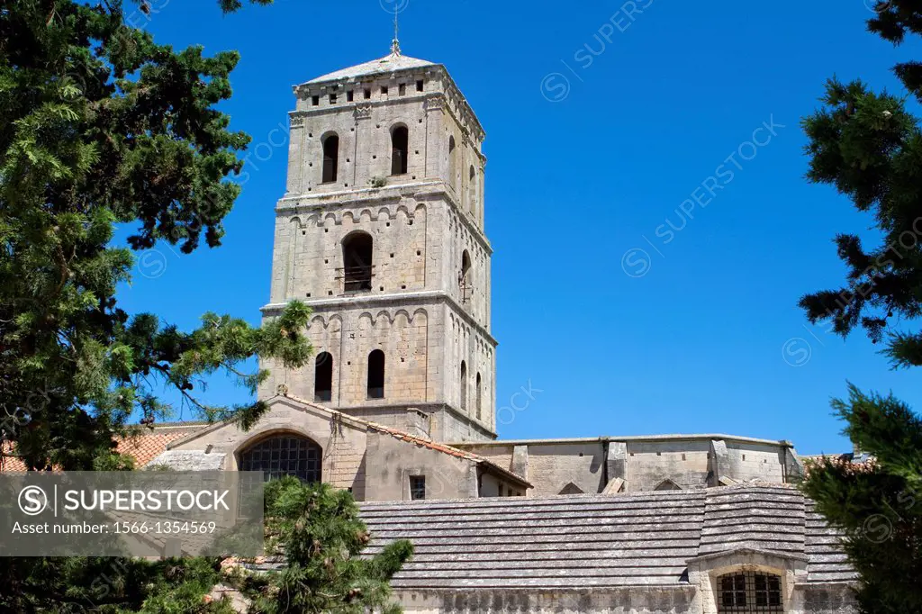 Tower of Saint Trophimus cathedral 12th century, monument declarated World Heritage by UNESCO. Arles, Bouches-du-Rhône department, in Provence-Alpes-C...