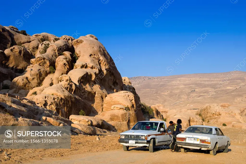 Al Beidha, Bedouin with cars, Jordan, Middle East.