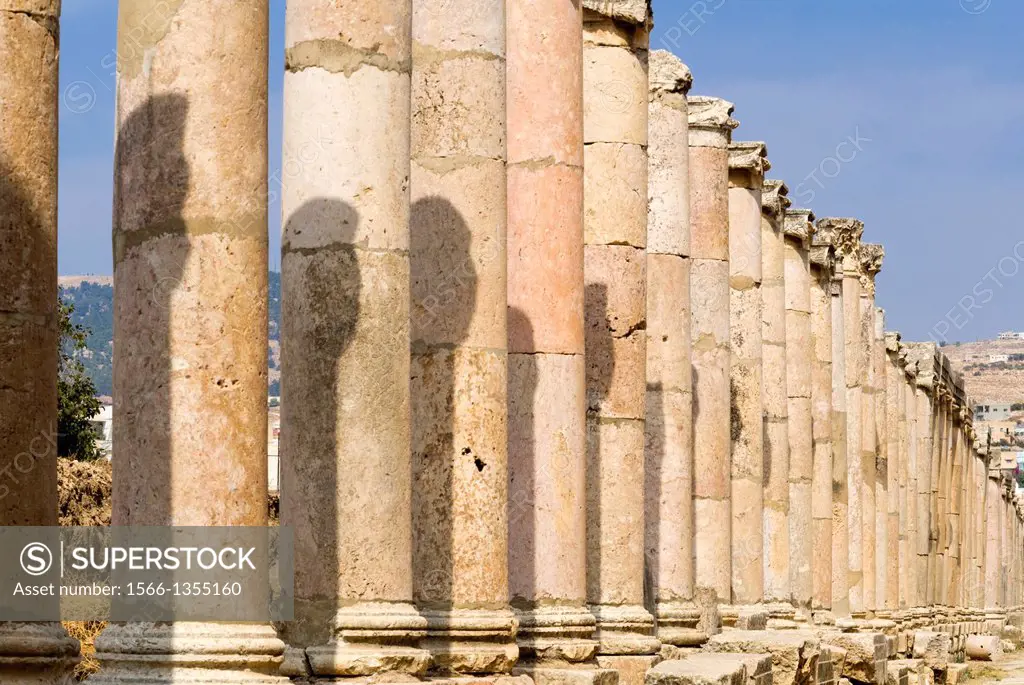 The Cardo, North Colonnaded Street, Jerash, Gerasa Roman Decapolis City, Jordan, Middle East.