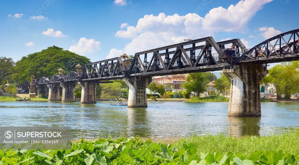 Thailand - Kanchanaburi, Bridge over the river Kwai