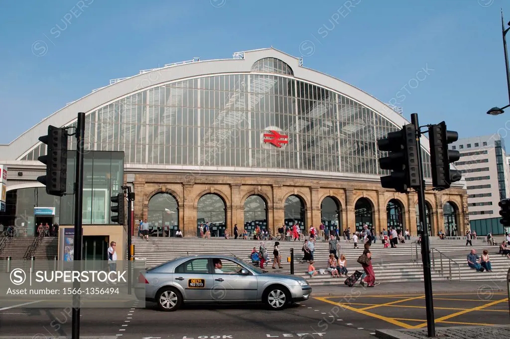 Liverpool Lime Street railway station, UK.