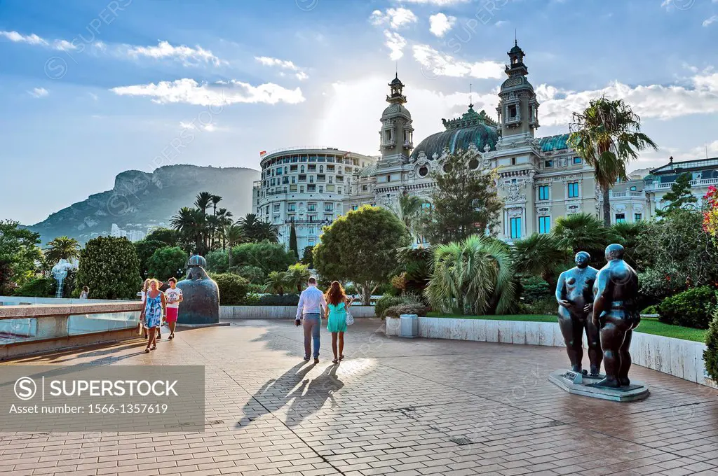 Principality of Monaco, Monte Carlo. Terrasses du Casino, bronze Adam and Eve by the famous sculptor Fernando Botero.