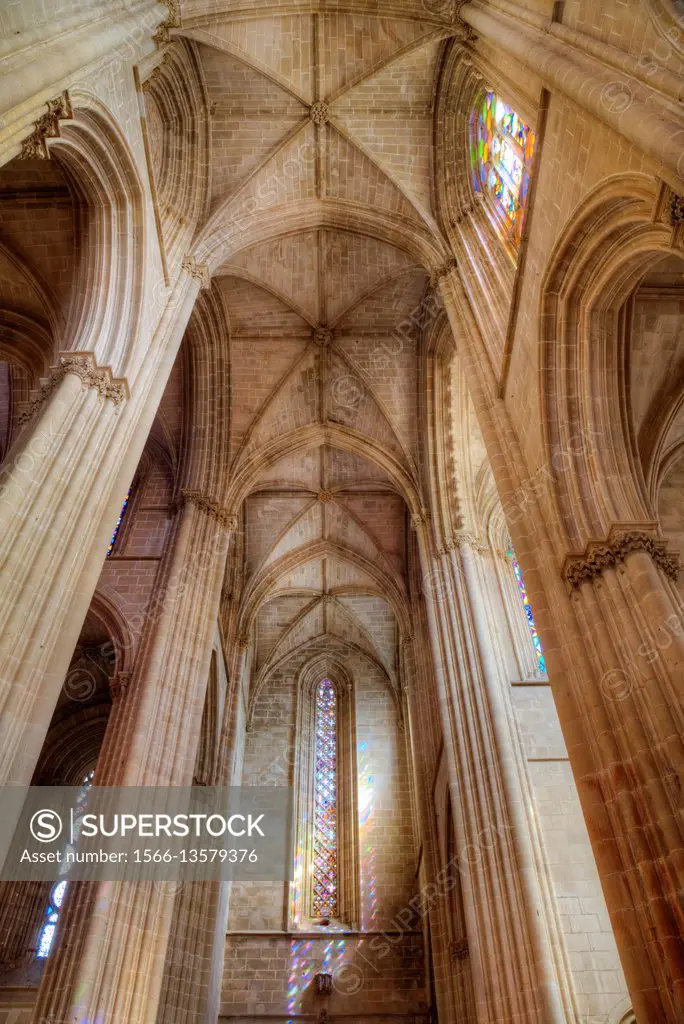 Nave, Dominican Abbey of Santa Maria da Vitoria, UNESCO World Heritage Site, Batalha, Portugal