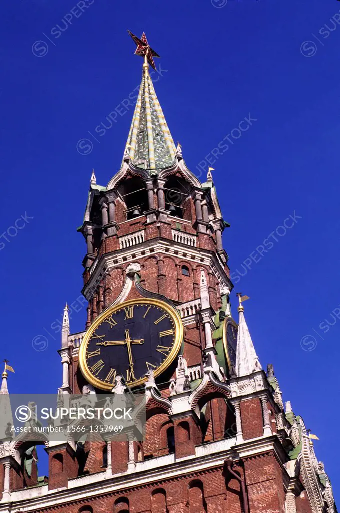 RUSSIA, MOSCOW, RED SQUARE, SPASSKAYA TOWER.1015