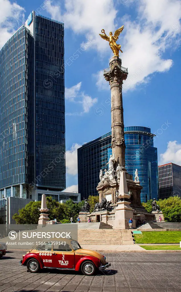 Independent Monument, Golden angel, Reforma Avenue, Mexico City, Mexico.