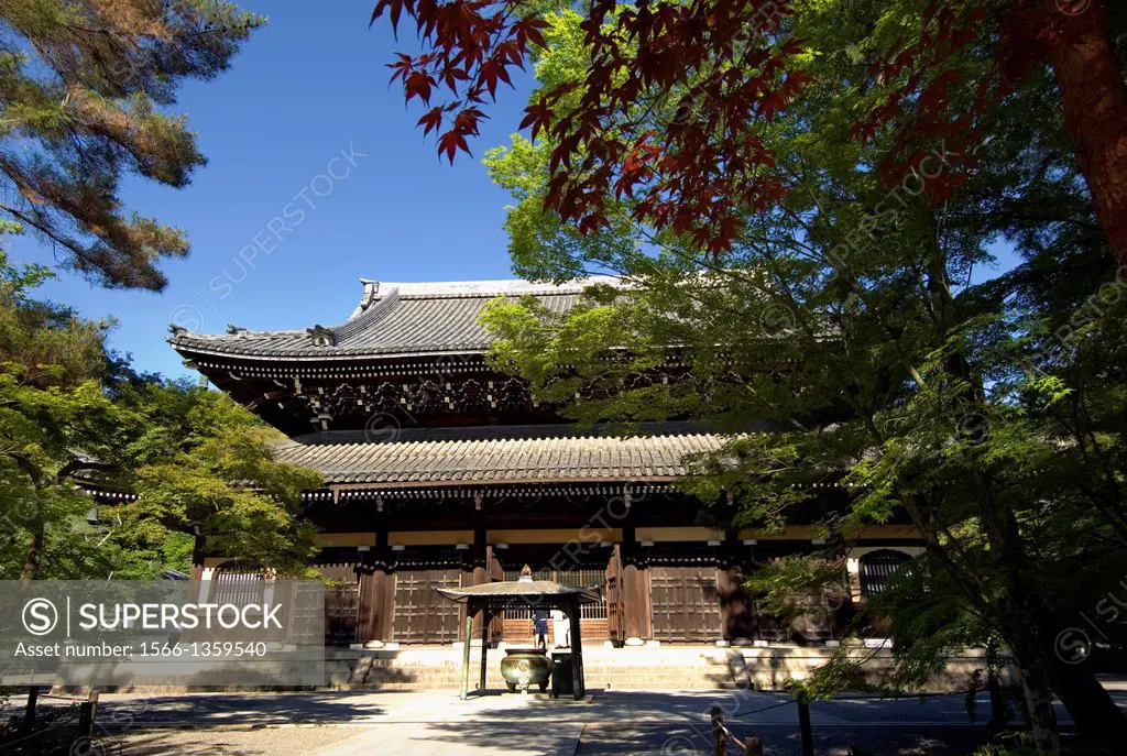 Nanzenji Temple, Kyoto, Special temples, Kyoto, Temple architecture, Kyoto, Japan, An entrance gateway, Incense purification, Red leaves in May, Horiz...