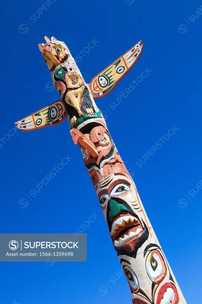 Replica red Indian Totem Pole indicating American eagles, Colorado, USA.