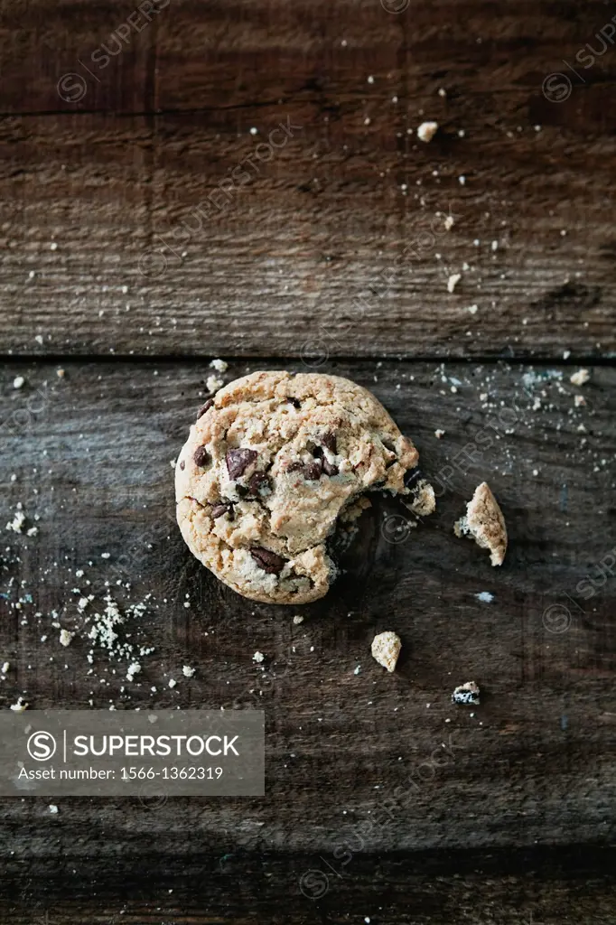 Cookie. Chocolate Chip.