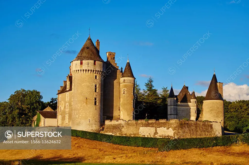 France, Indre-et-Loire (37), Cere-la-Ronde, Montpoupon castle, 13th - 15th century, Museum of hunting with hounds.