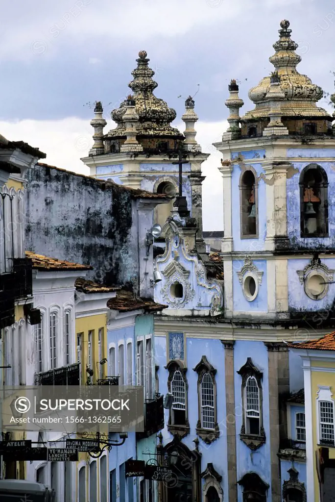 BRAZIL, SALVADOR DE BAHIA, PELOURINHO DISTICT, COLONIAL ARCH., ROSARIO DOS PRETOS CHURCH.