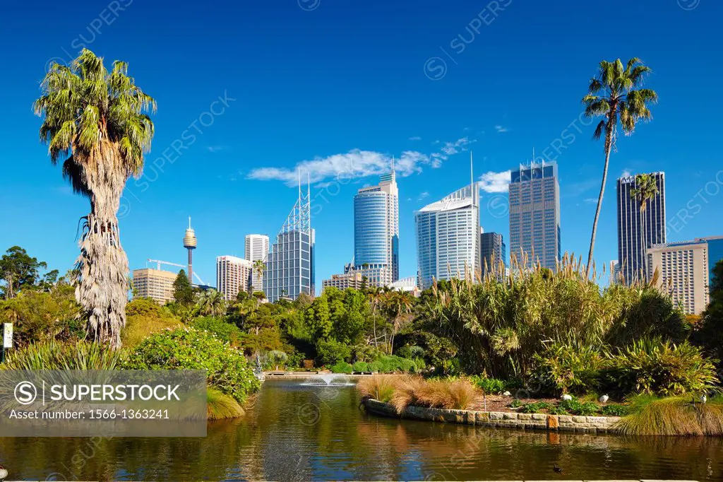 Royal Botanical Gardens and Sydney Skyline, Australia.