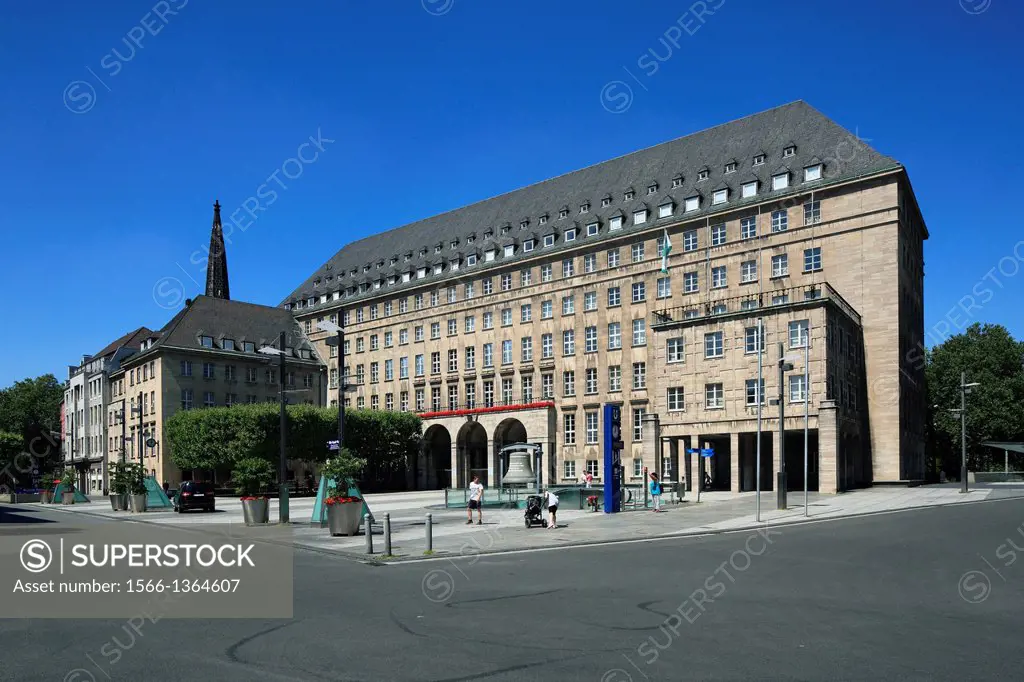 Germany, Bochum, Ruhr area, Westphalia, North Rhine-Westphalia, NRW, city hall at the Willy Brandt Square.