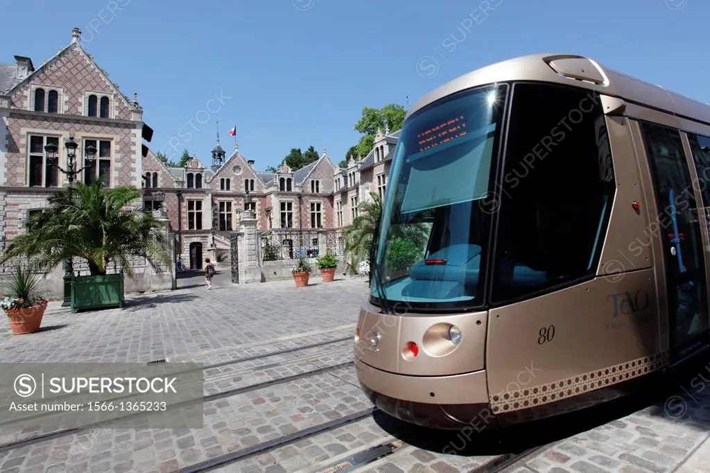 France, Loiret, Orléans, the tramway in the historic center of the town. The Hôtel Groslot at the back.