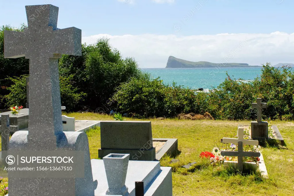 Cemetery of Church of Notre Dame de l´Auxiliatrice, Cape Malheureux, Mauritius, Indian Ocean, Africa