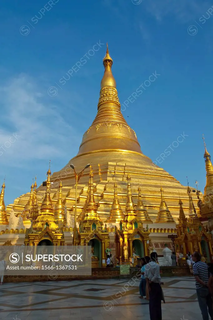 Stupa of the Shwedagon Pagoda in Rangoon, Myanmar.