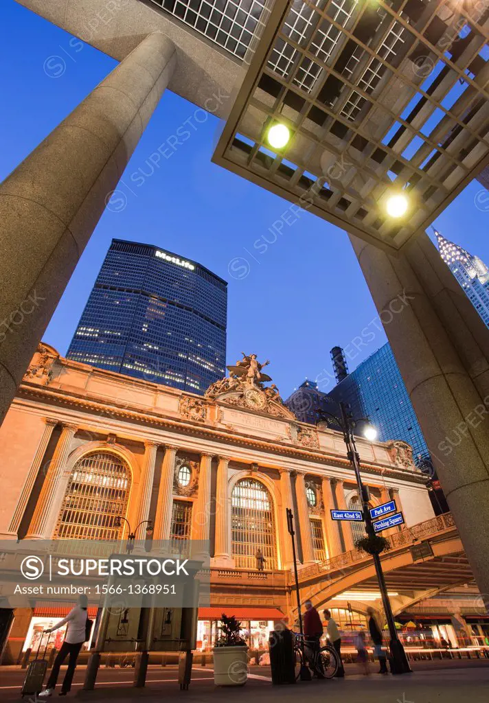 Grand Central Station or Grand Central Terminal, Met Life building, 42nd Street, Midtown, Manhattan, New York City, New York, USA.