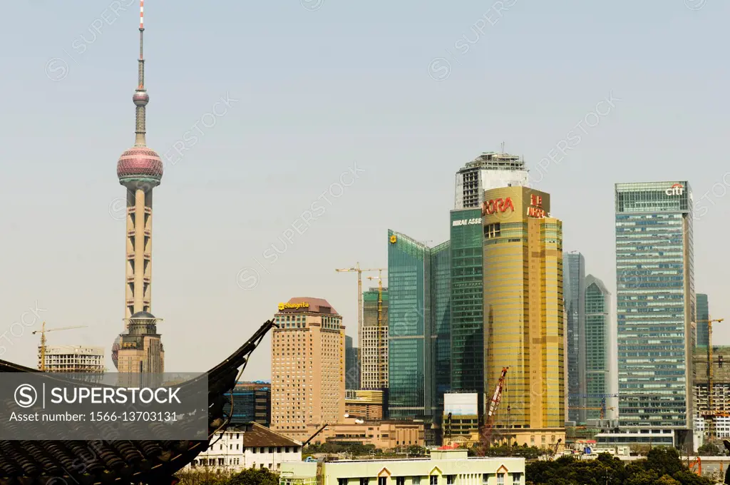 View of Pudong Business District from Old Town, Hangpu District, Shanghai, China, Asia