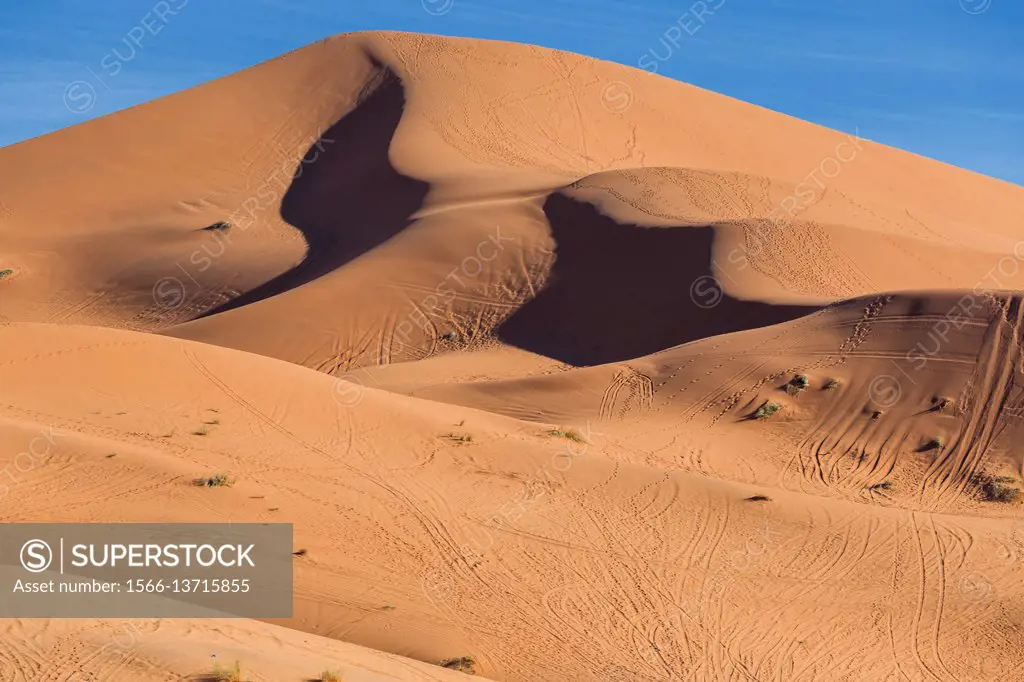 Sand dunes, Erg Chebbi, Sahara desert, Merzouga, Morocco.