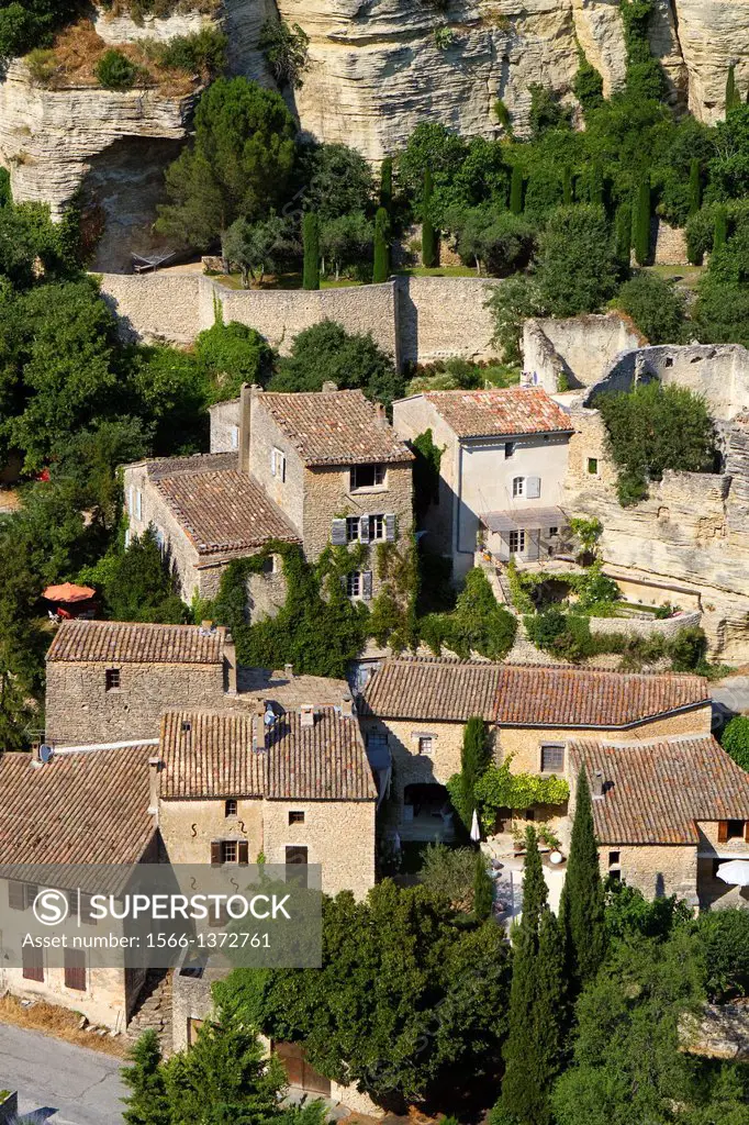 Overview of Gordes village, labeled The Most Beautiful Villages of France, Vaucluse department, Provence-Alpes-Cote d'Azur region. France.