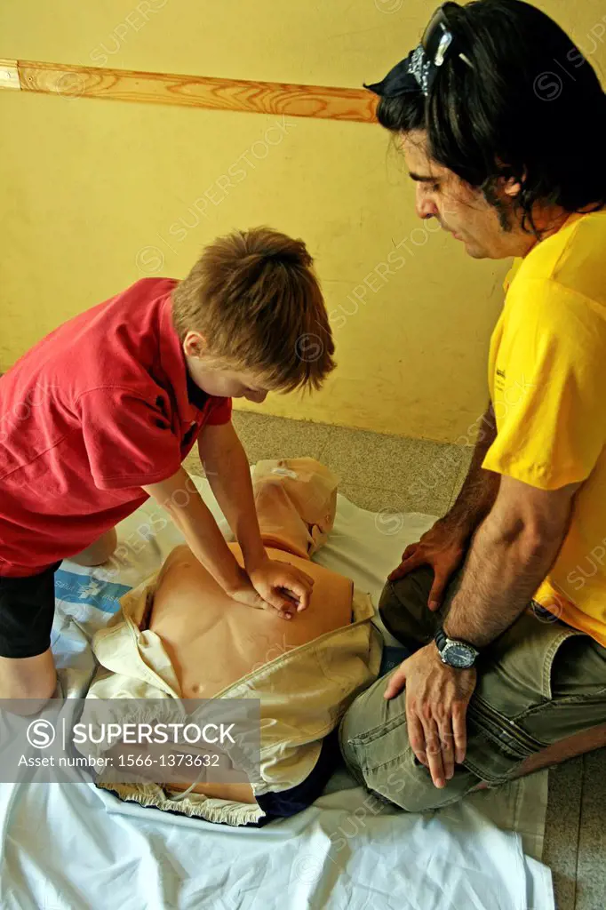 First aid practice