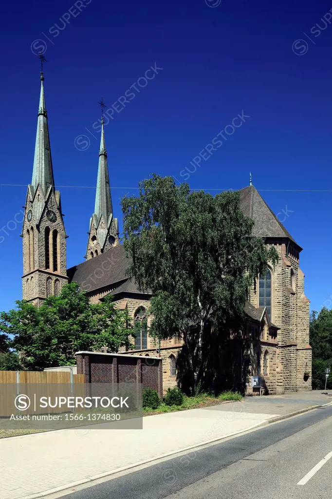 Germany, Oberhausen, Ruhr area, Lower Rhine, Rhineland, North Rhine-Westphalia, NRW, St. Marien church, catholic church, parish church.