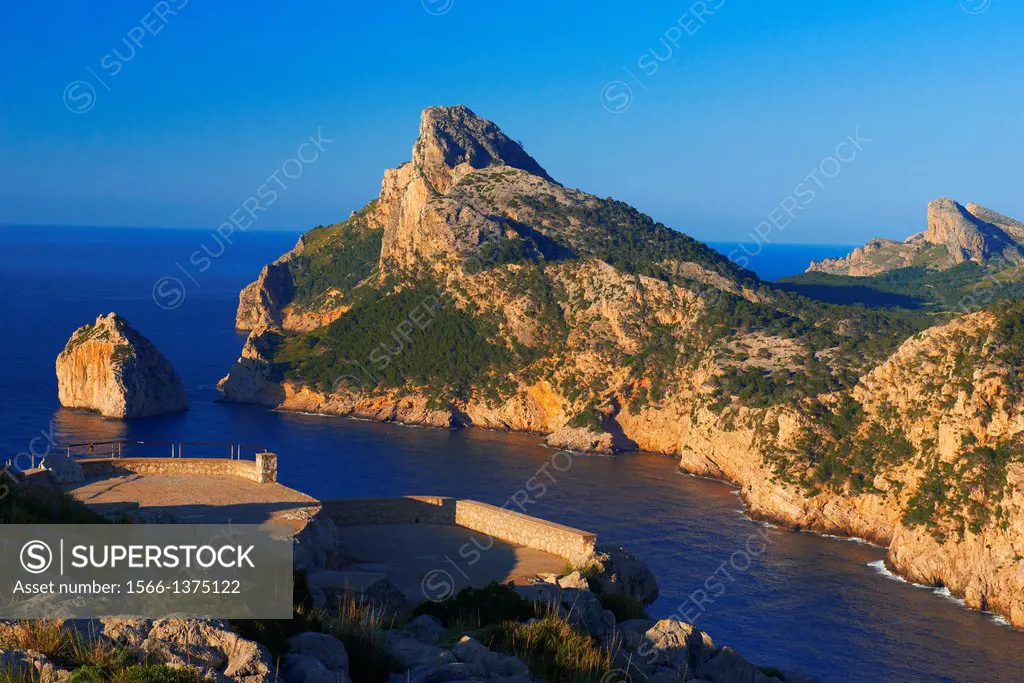 Viewpoint, Cap de Formentor, Formentor Cape, Serra de Tramuntana, UNESCO World Heritage Site, Mallorca Island, Majorca, Balearic Islands, Spain, Europ...