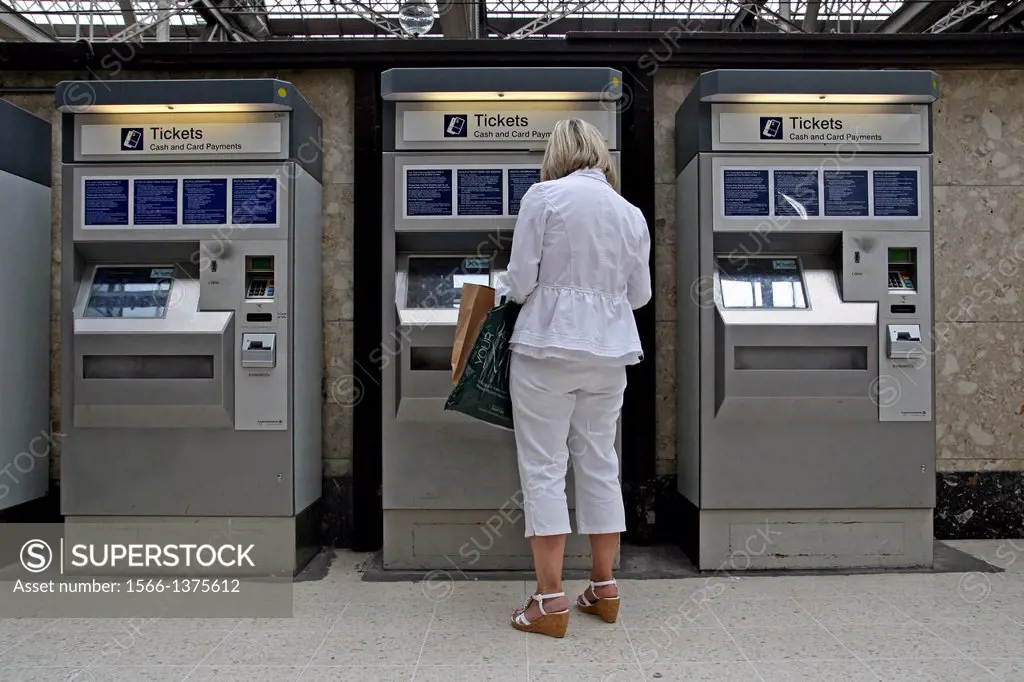 Ticket machines, Central Station, Glasgow, Scotland, UK