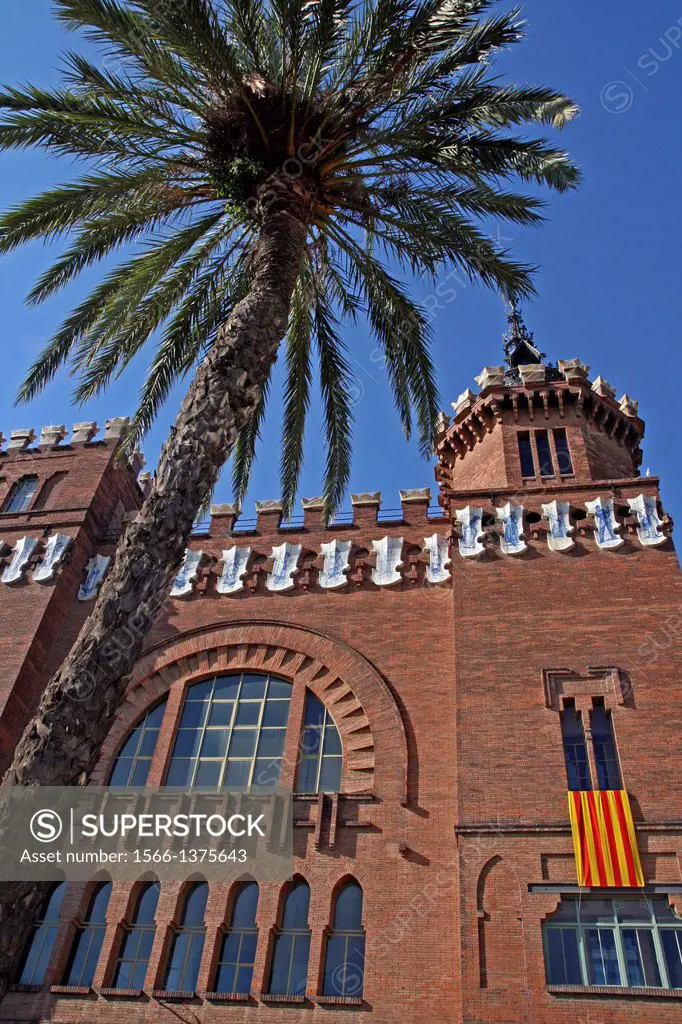 Castell dels Tres Dragons, arch. Puig i Cadafalch, Parc de la Ciutadella, Barcelona, Catalonia, Spain