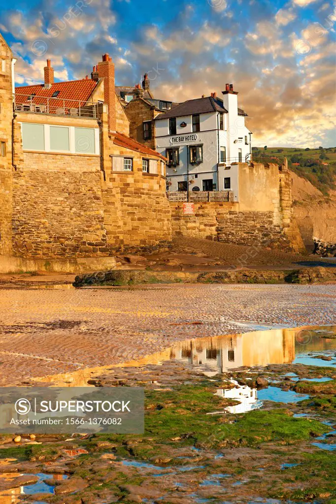 Fishermans houses & beach of the historic fishing village of Robin Hood's Bay, Near Whitby, North Yorkshire, England.