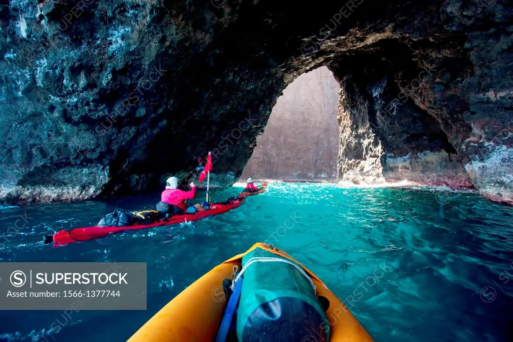 Sea Arch, Kayaking, Napali Coast, Kauai, Hawaii