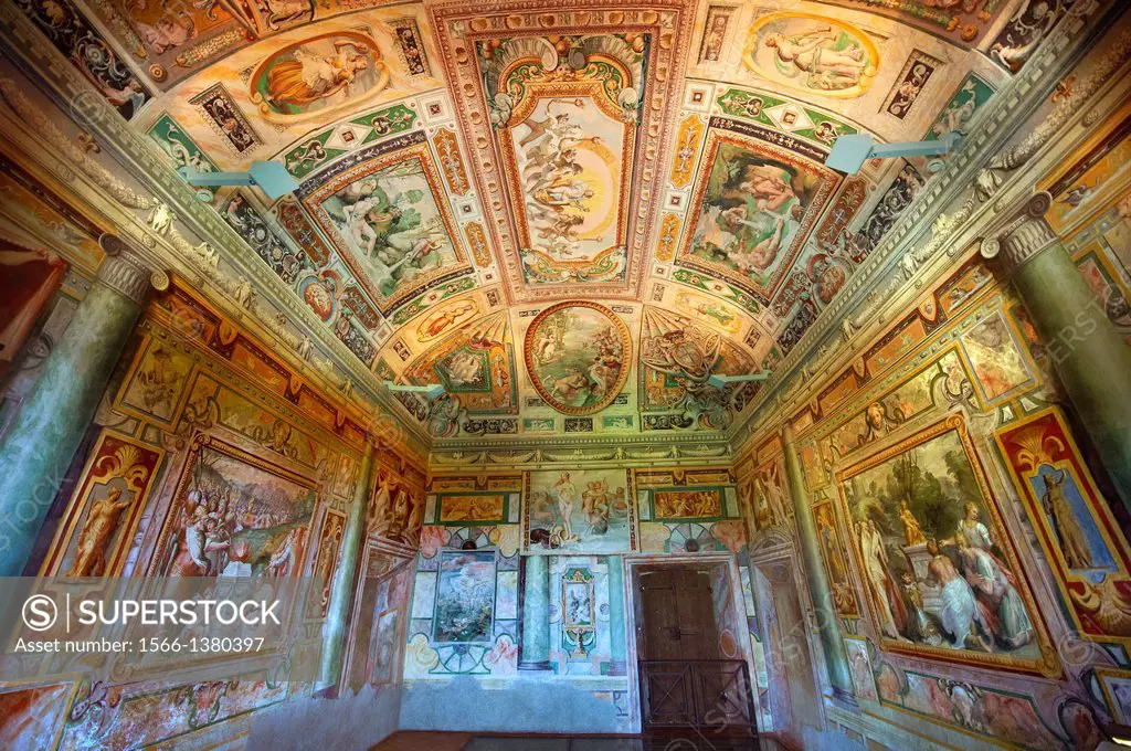 Internal Renaissance frescoes & decorations by Livio Agresti 1550 to 1572. Villa d´Este, Tivoli, Italy. A UNESCO World Heritage Site