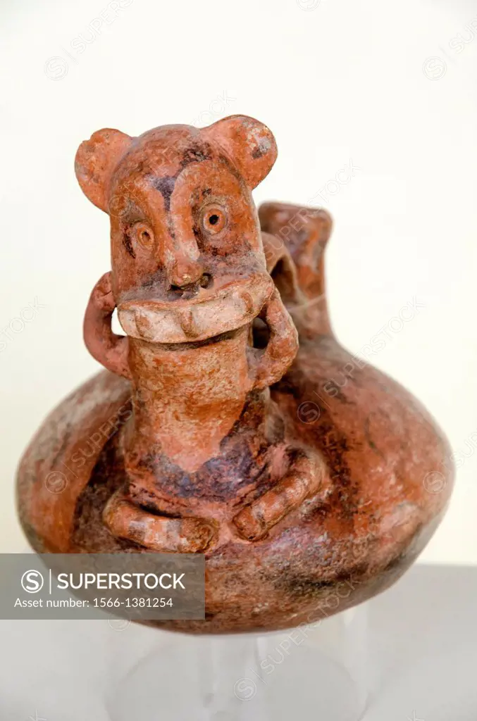 Ceramic vessel Vicús culture 100 BC-400 AC Perú