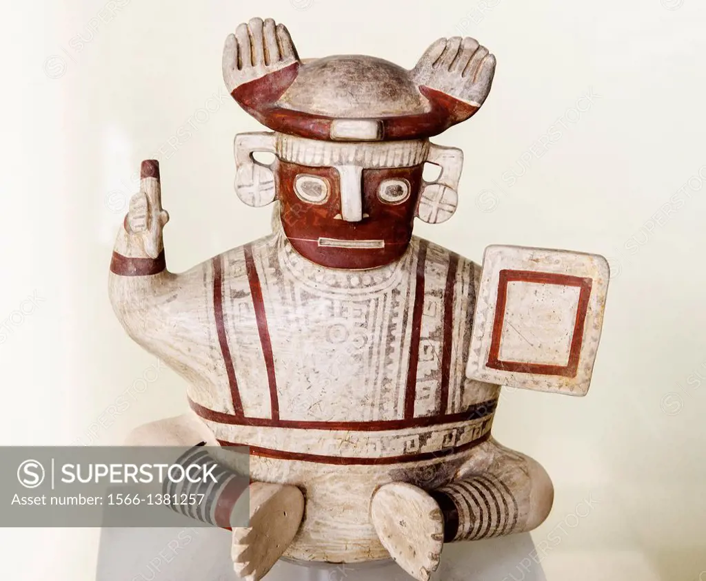 Ceramic vessel Wari culture 500AC-1000AC Perú
