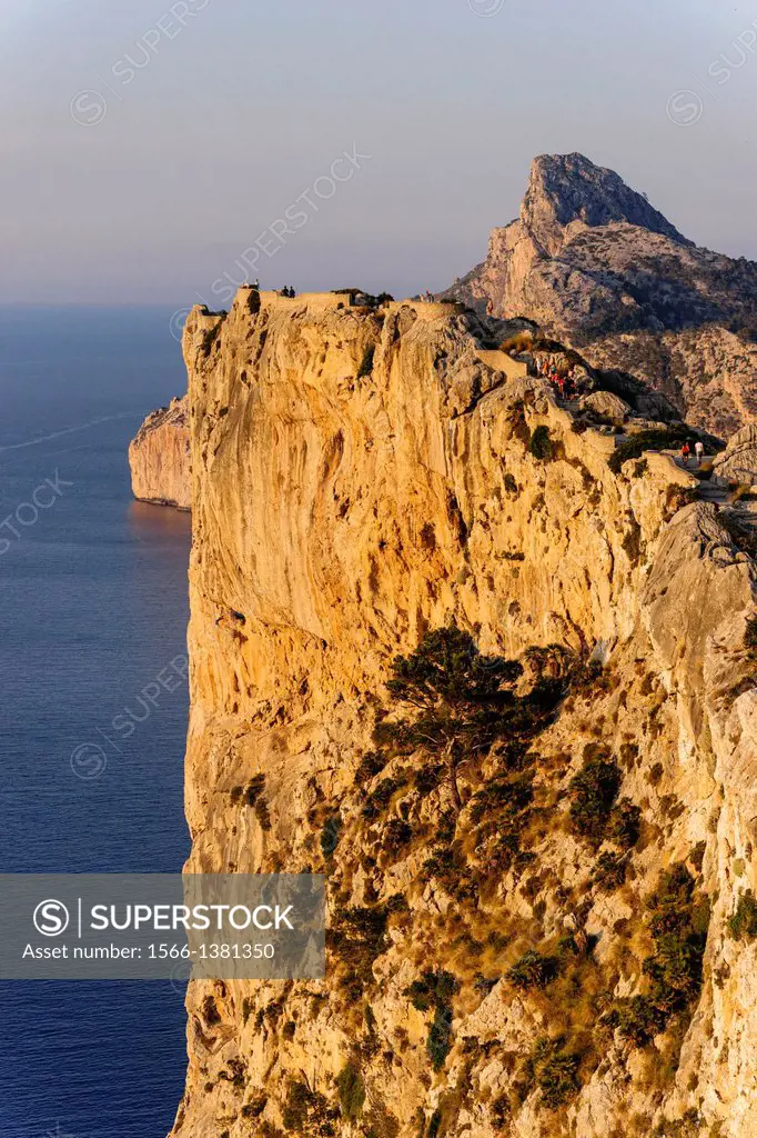 Mirador de Sa Creueta, tip The Nao, Formentor Peninsula, Pollensa, Natural Park of the Sierra de Tramuntana, Mallorca, Balearic Islands, Spain