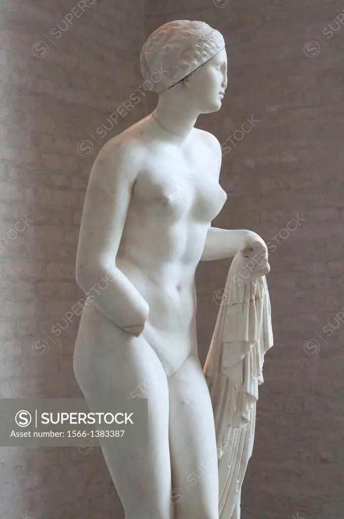 Germany, Bavaria, Munich, Glyptothek Museum, Aphrodite of Cnidos Roman Sculpture after a statue by Praxiteles of about 350 Bc.