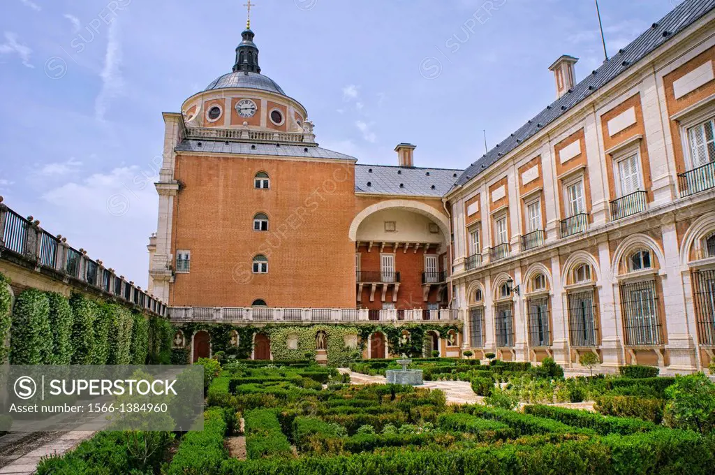 Spain, Province Madrid, Aranjuez, Palacio Real de Aranjuez, botanical gardens, the Royal Palace