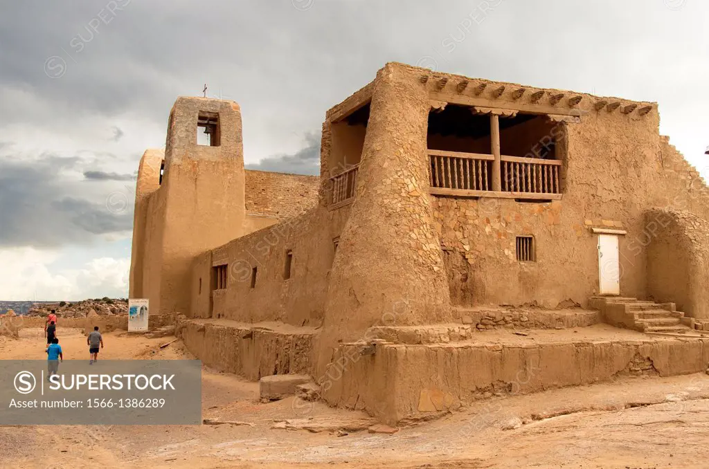 USA, New Mexico, Acoma. Sky City, home of the Acoma people. San Esteban Del Rey Mission. The Acoma have continuously occupied the area for more than 8...