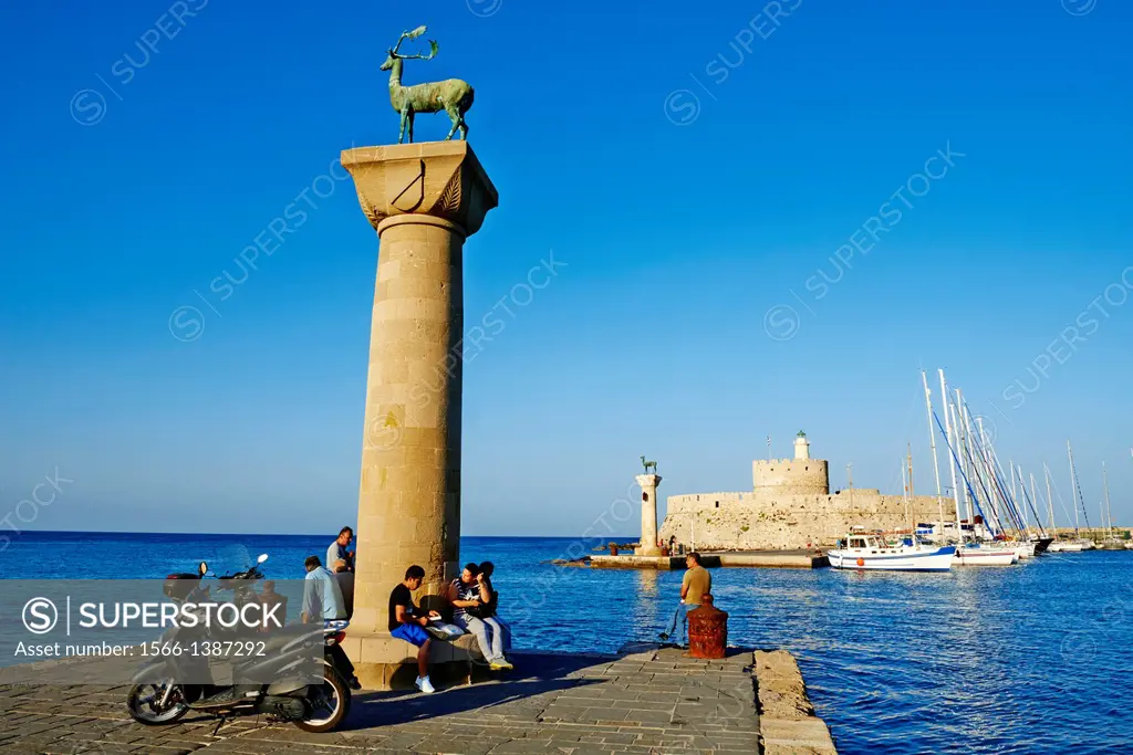 Greece, Dodecanese, Rhodes island, Rhodes city, Mandraki harbour.
