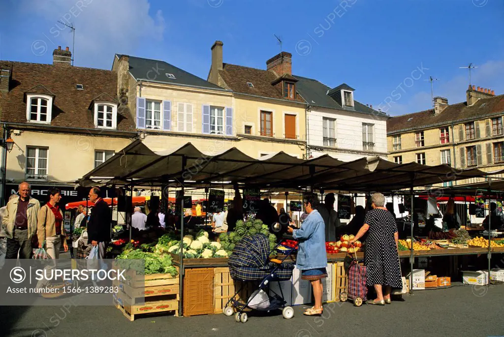 market of Mortagne-au-Perche, Regional Natural Park of Perche, Orne department, Lower Normandy region, France, Western Europe.