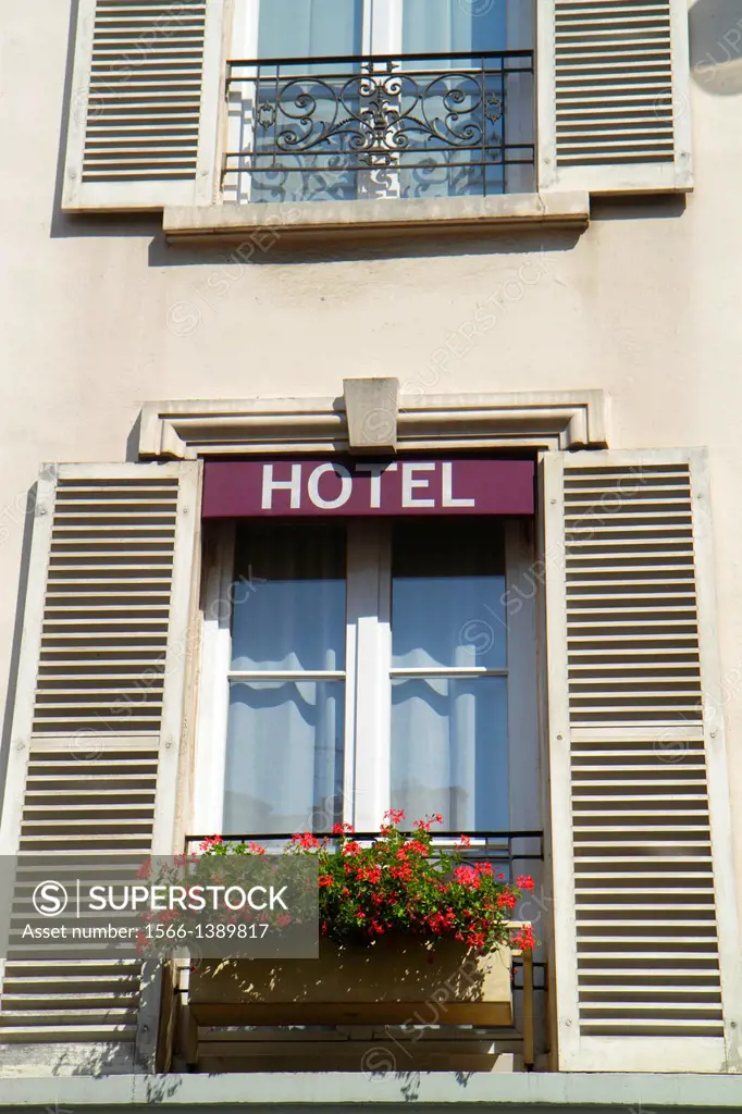 France, Europe, French, Paris, 9th arrondissement, Rue Notre-Dame de Lorette, hotel, sign, window, flower box,.